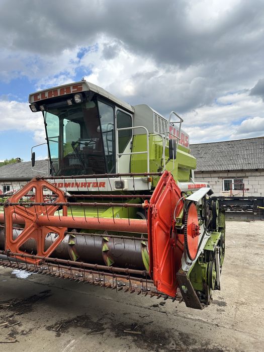 Vând combina claas dominator 98 sl maxi din import