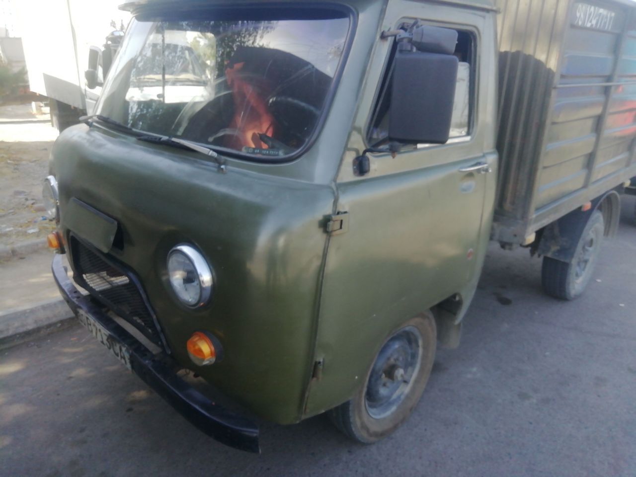 Uaz sotiladi 1986 yil