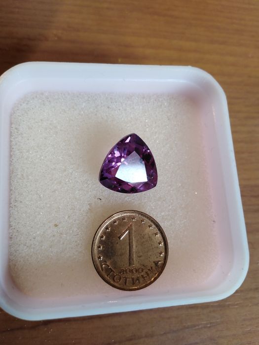 Александрит много рядък камък!