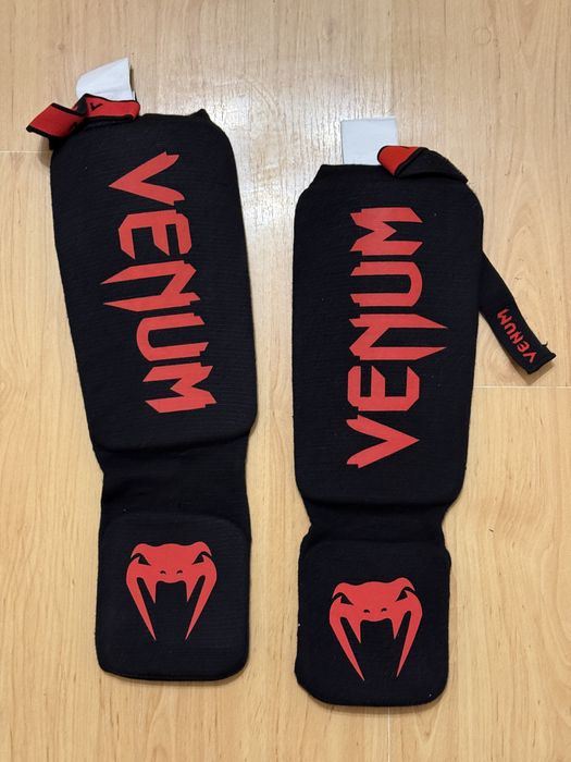 Протектори за крака VENUM