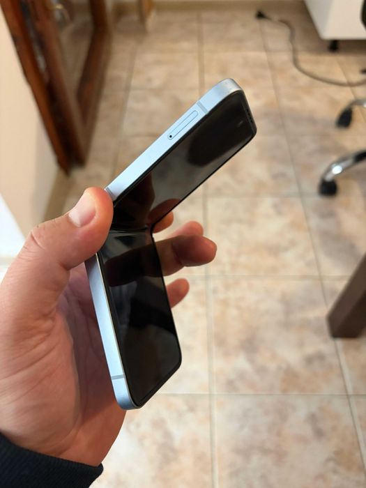 Samsung Galaxy Z Flip 6 512GB.