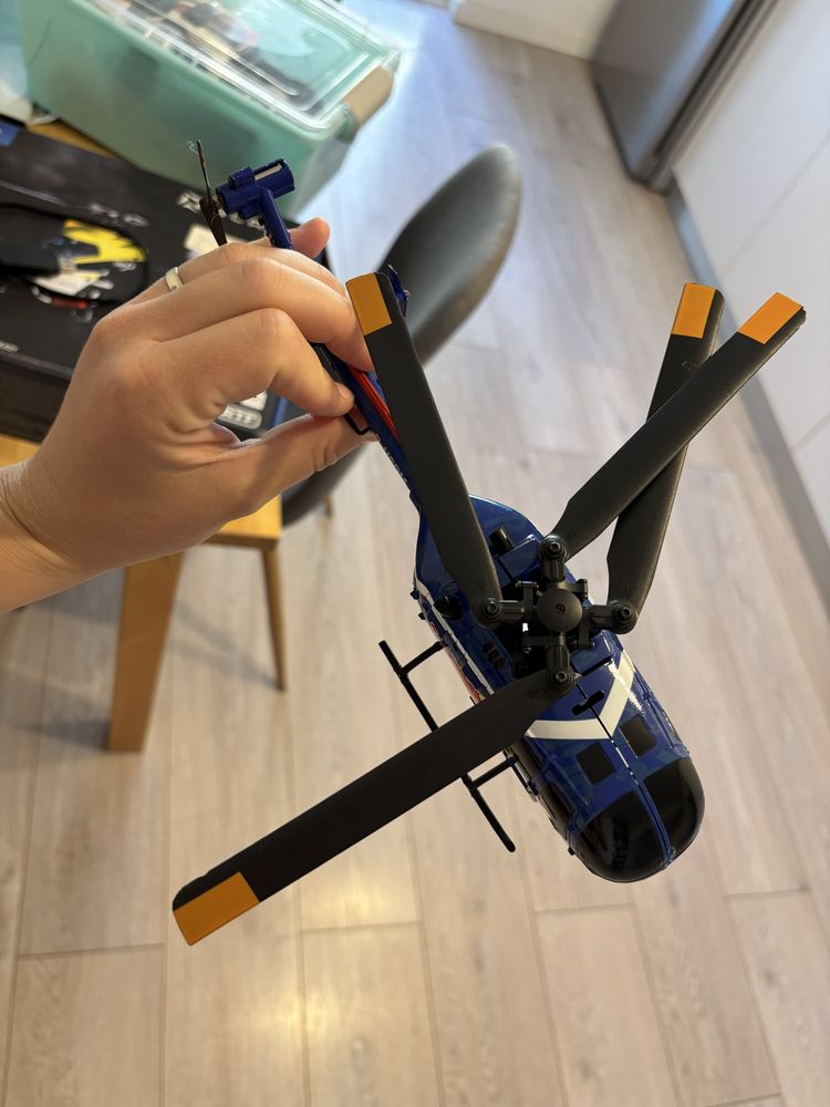 Elicopter Carrera RC