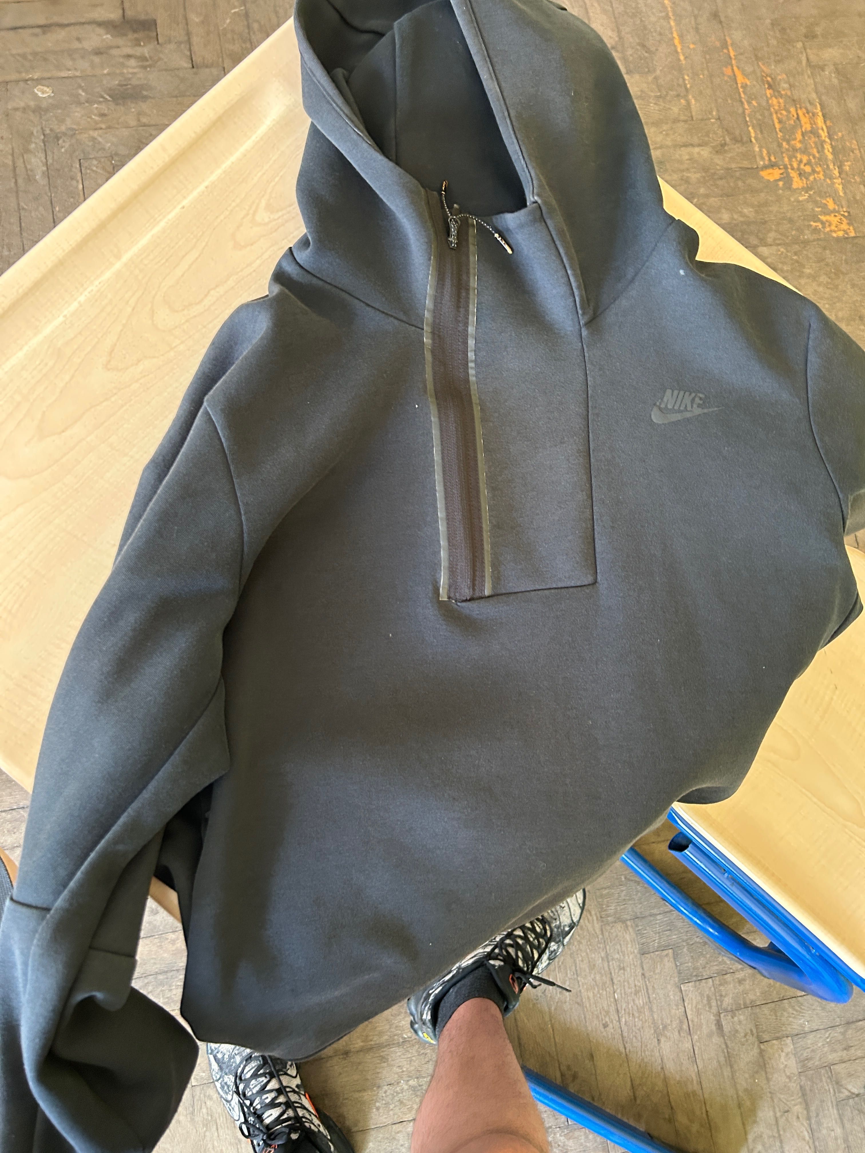 Tech fleece оригинален със етикет
