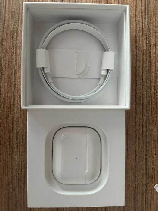 Vând AirPods 3 (Generația 3) originale