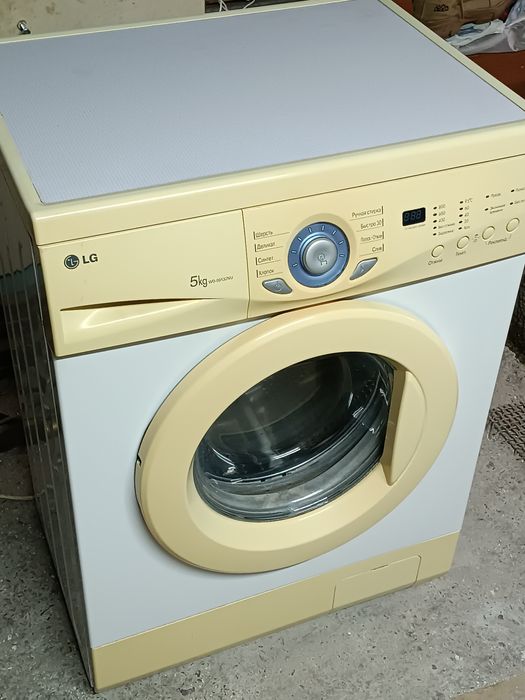 Продам Стиральную машинку LG