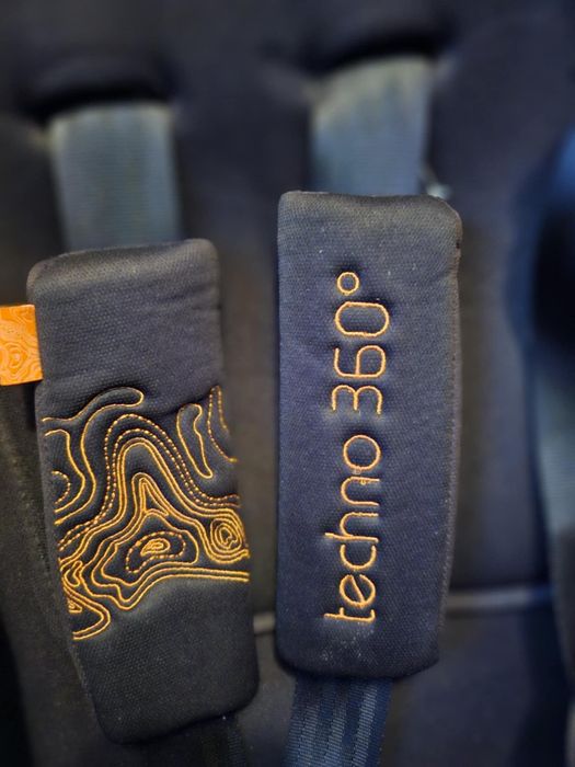 CHIPOLINO Стол за кола 0-36 кг. ТЕХНО ISOFIX 360°