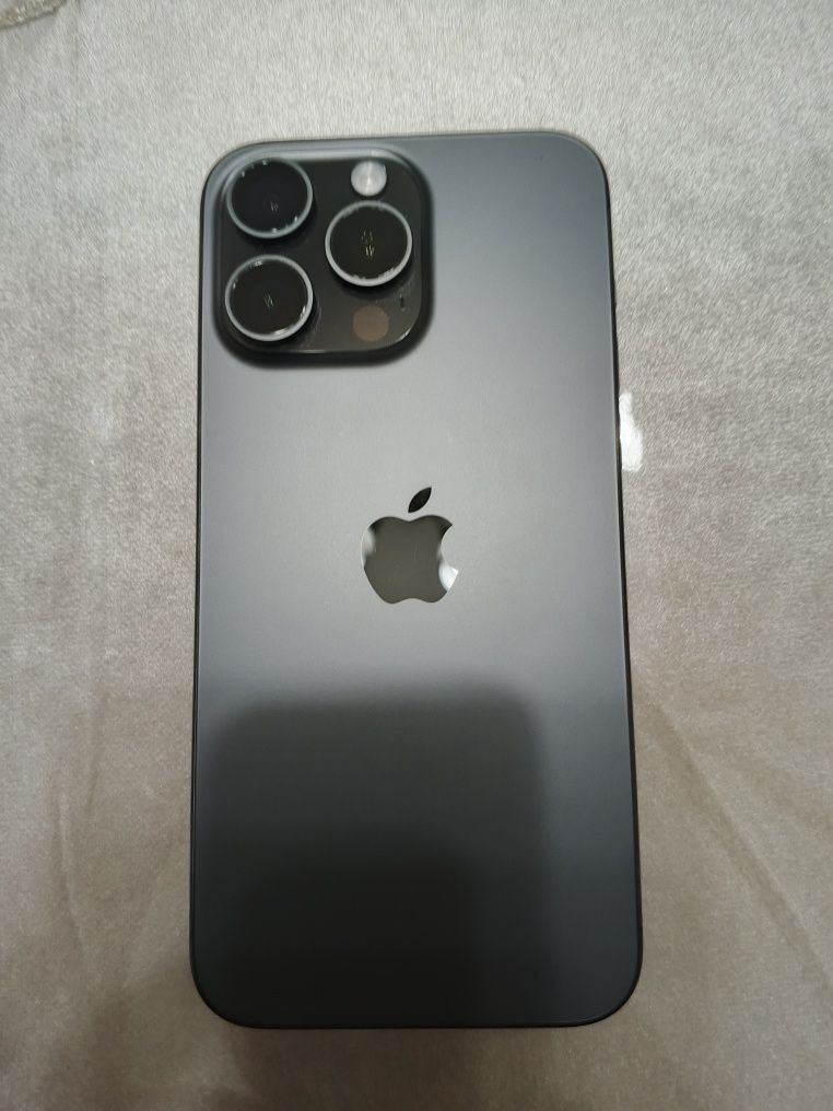 Iphone 15 pro Max sotiladi