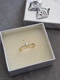 Inel aur 18 k, solitaire cu diamant, nou