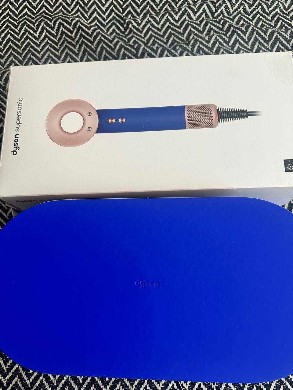 Dyson supersonic Blue Blush