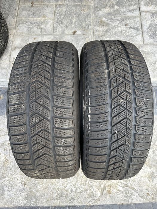Cauciucuri / Anvelope 225/50/17 pirelli iarna dot 2020