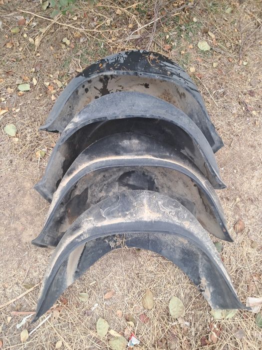 Подкрылки на жигули продаётся