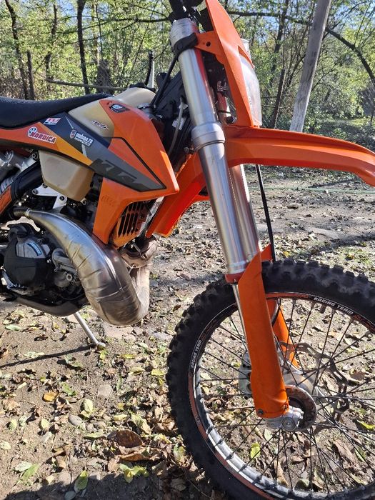 Vând ktm 300 tpi