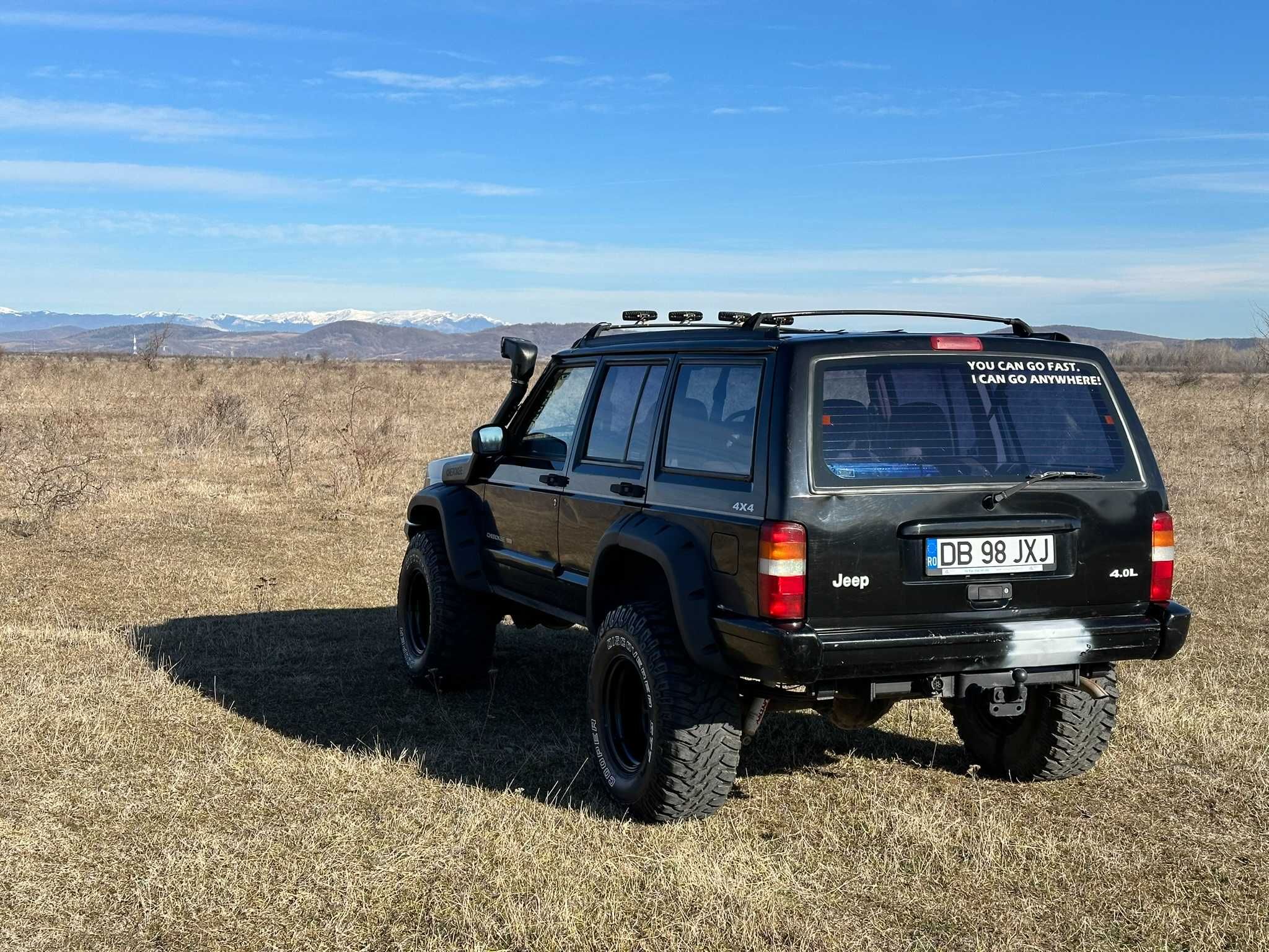 Jeep Cherokee XJ 1998 4.0L benzina, 177.000 km, unic proprietar in RO