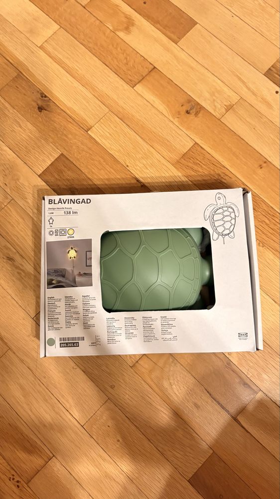 led стенна лампа IKEA