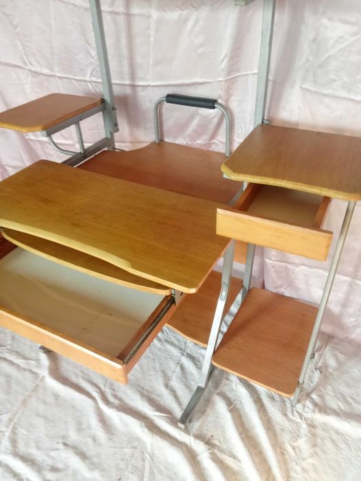 Стол компьютерный