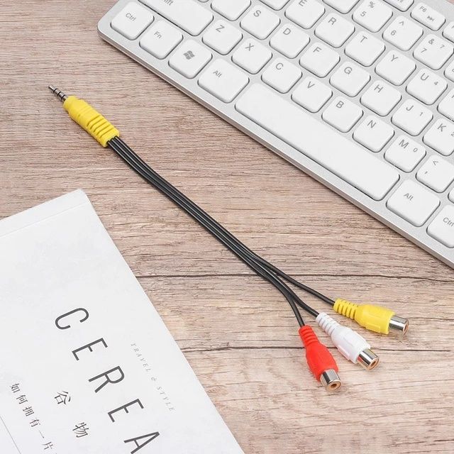 Cablu 3,5 MM la 3 RCA Cablu adaptor AV / video pentru TV TCL