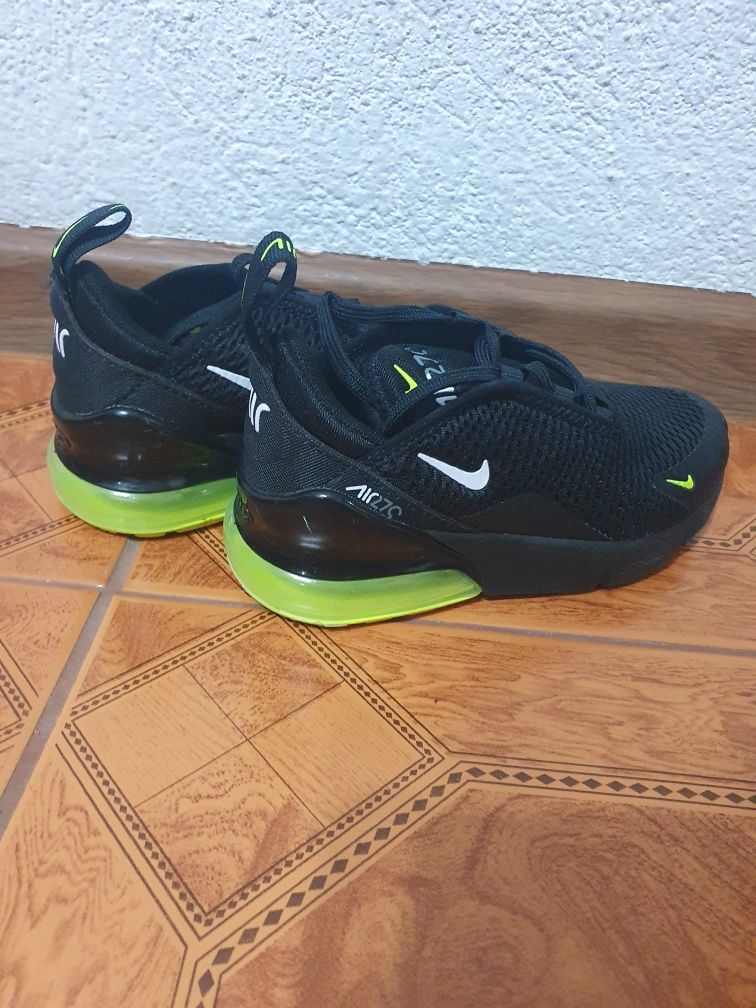 Детски маратонки Nike Air Max 270