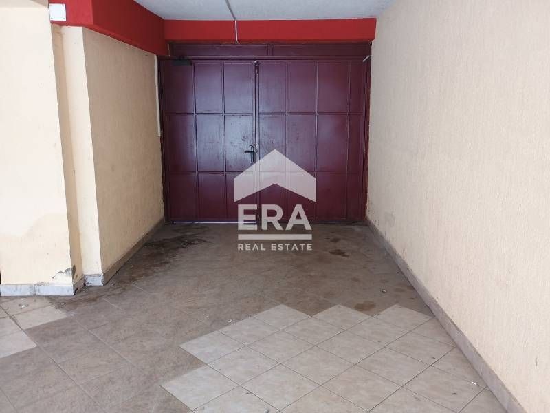 Продава се Гараж / Паркомясто в Варна, Трошево - 75 кв.м за 1040 €/кв.м - Снимка #2