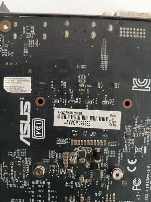 Placa video Asus AREZ RX 550 2 gb gddr5/128biti - impecabila !