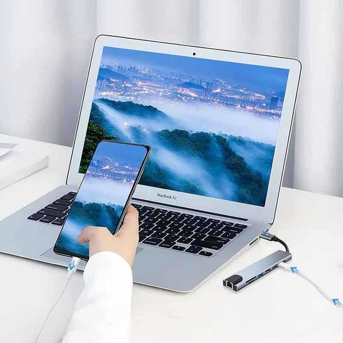 USB-C HUB адаптер 8 в 1 – HDMI, 2×USB, 2×USB-C, RJ45, SD/TF