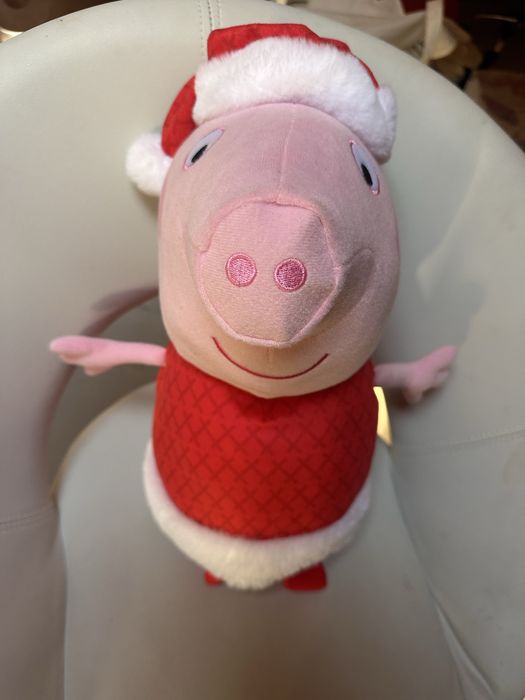 Peppa Pig mare (40 cm), editie de Craciun