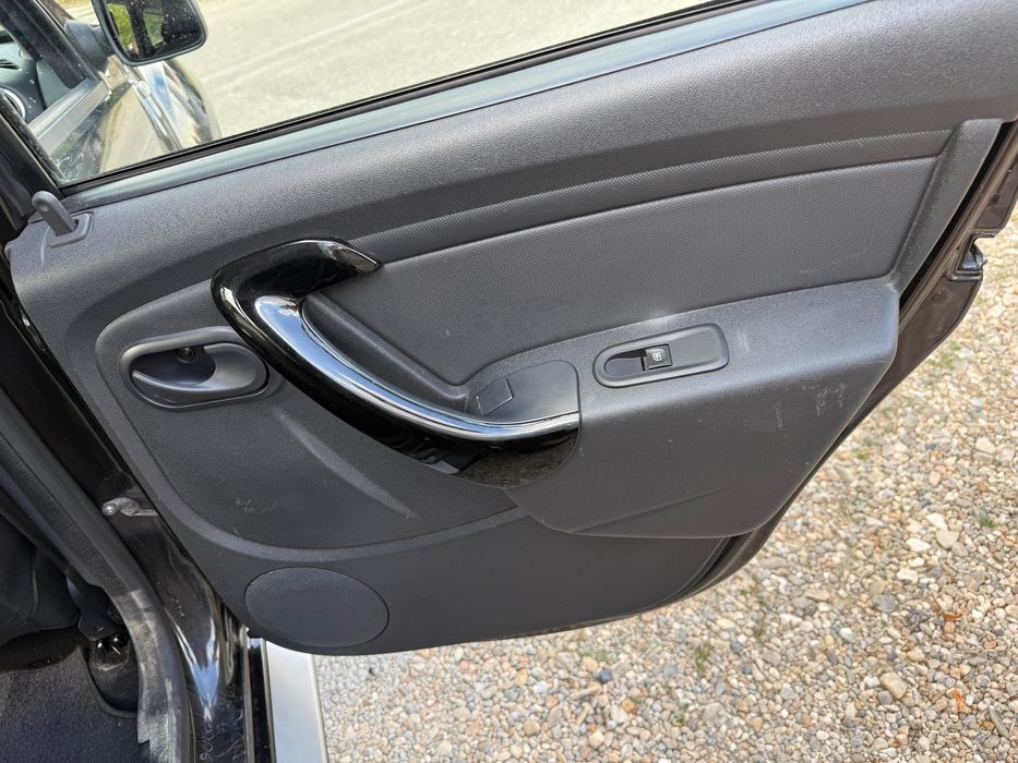 Vand scaune si banchete Dacia Duster 2010/2017