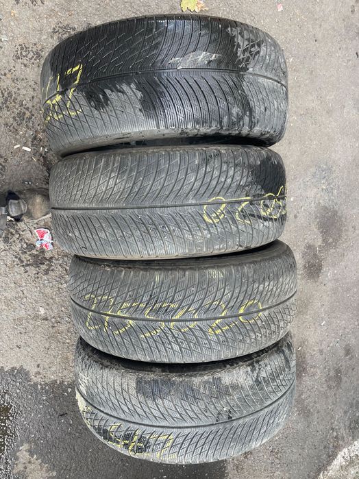Cauciucuri de iarnă 275/50/20 Michelin dot 2920
