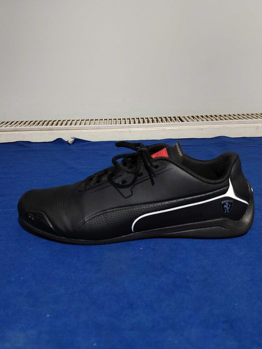 PUMA Ferrari adidași, mărimea 44,5, interior talpă 29 cm