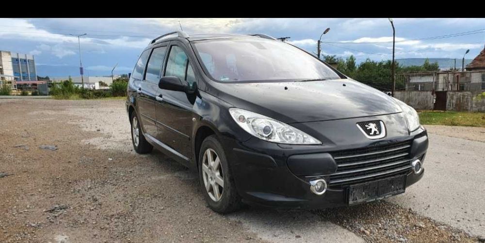 Пежа 307 само на части