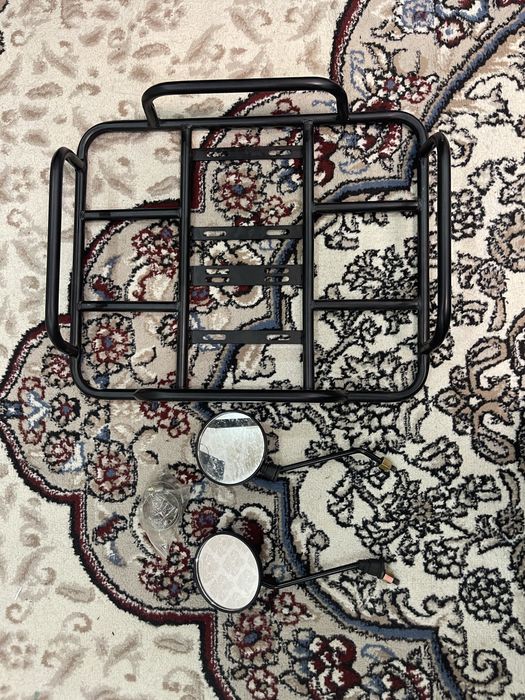 Bagajnik sotiladi srochni narxi 200.000 kelishiladi