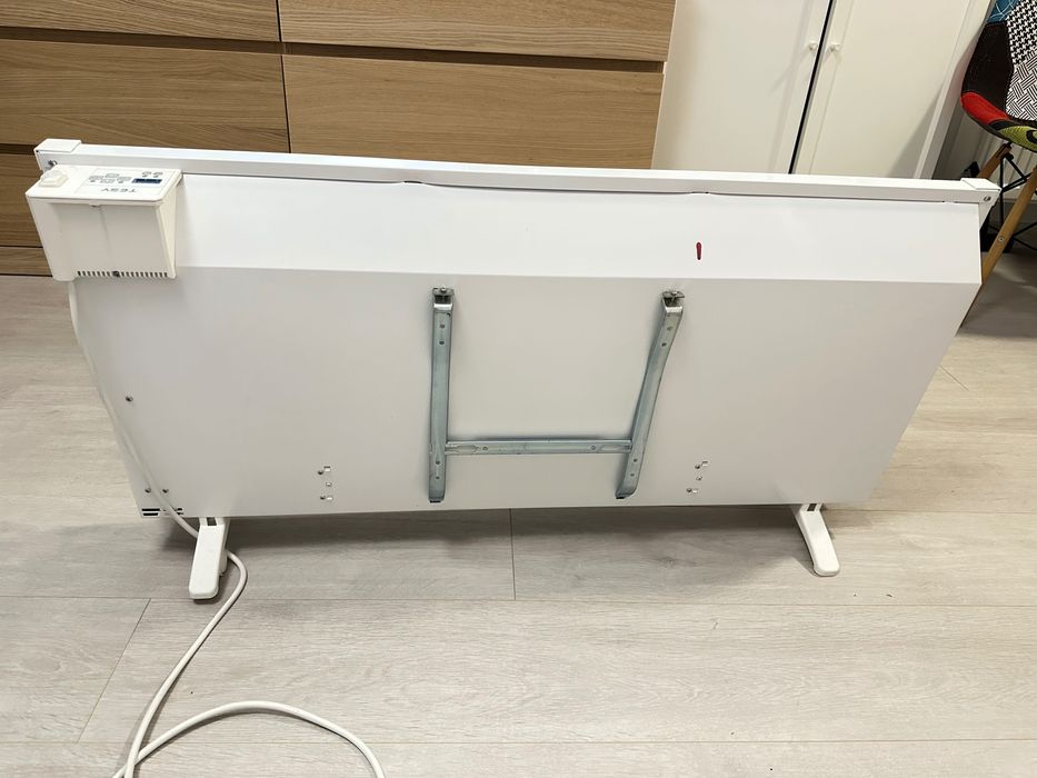 Convector electric cu termostat - Tesy 2500 W (aeroterma/incalzire)