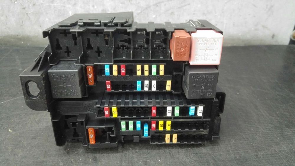 Panou sigurante 2.0 dci renault laguna 3 bt0 1 8200758803b 8200333352 8200393836d