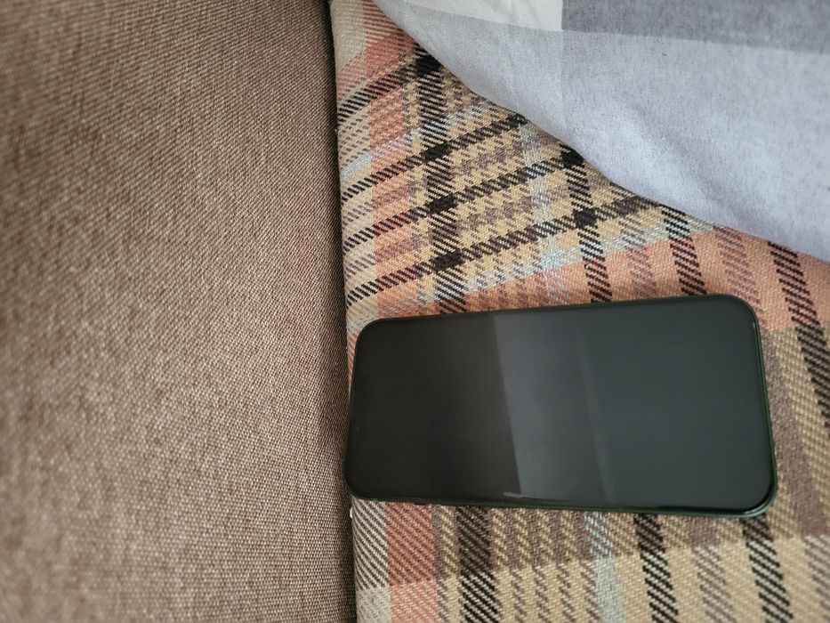 Айфон 13, в отличном состоянии!