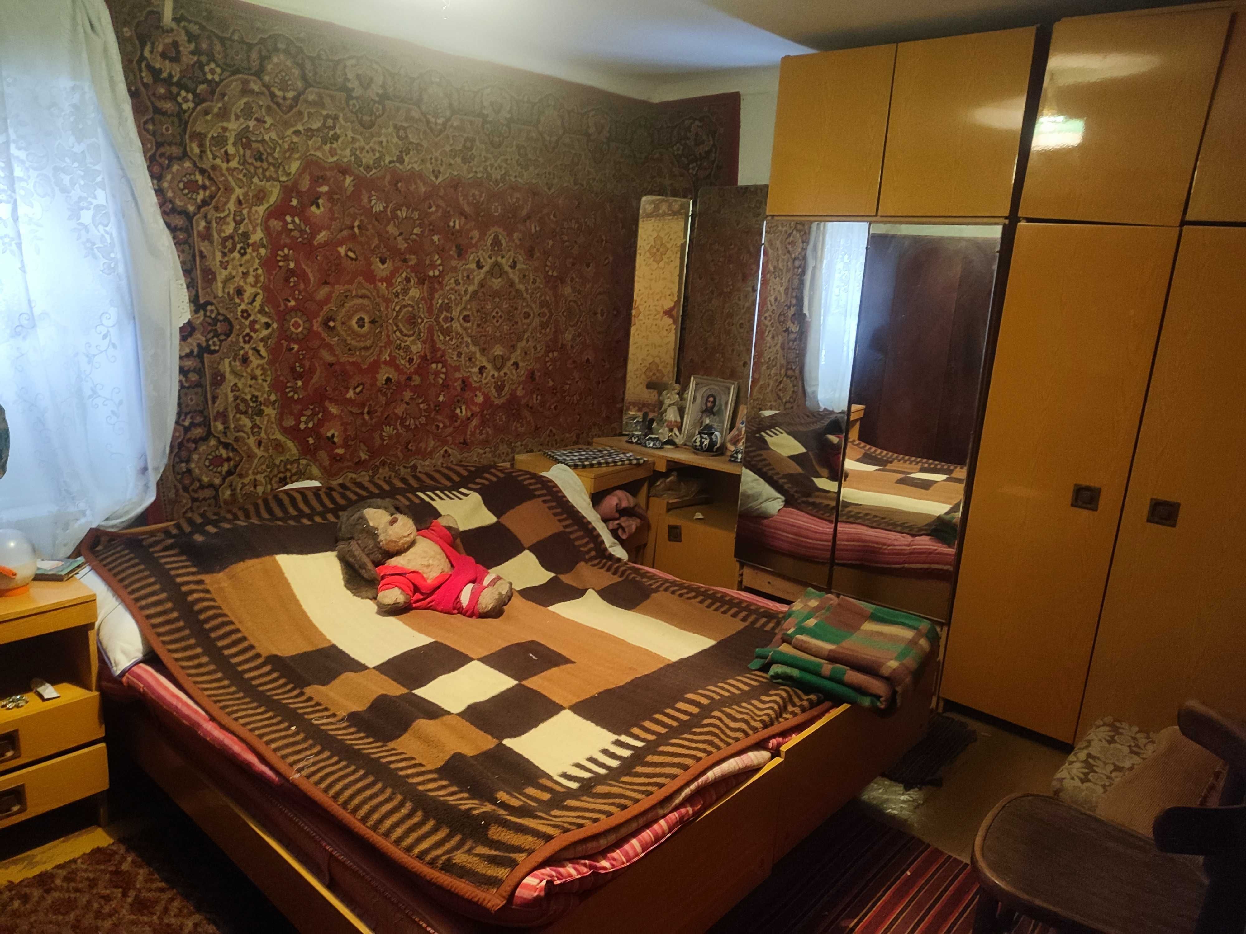Продаётся частный дом, 6 соток земли, район Телеграф (прокуратура)