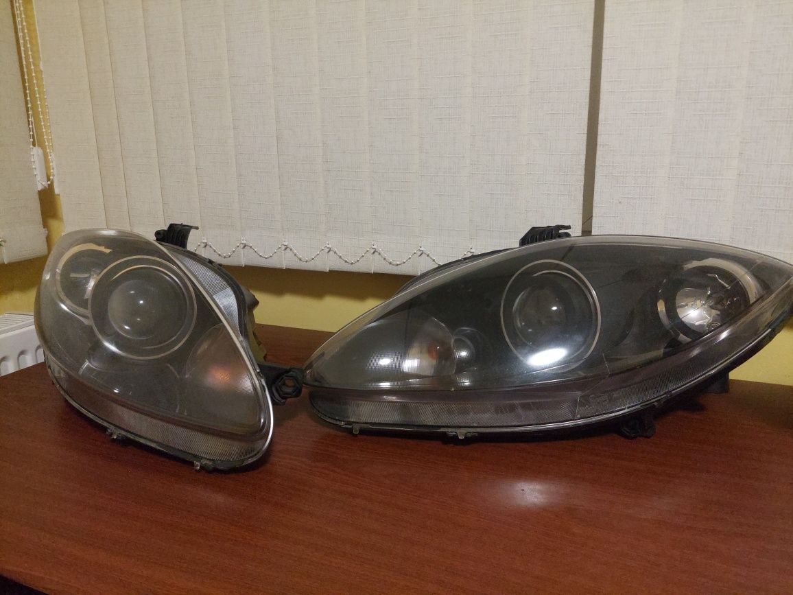 Фарове Ксенон Valeo за Seat Leon 1p mk2 /Altea 5p/ Toledo 5p