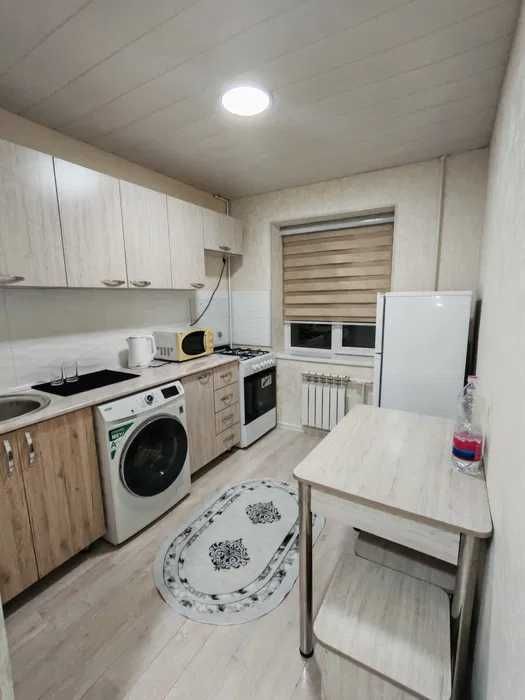 Сдаётся квартира 1/1/4 на ор-р Чиланзарский Метро Мирзо Улугбек! 011