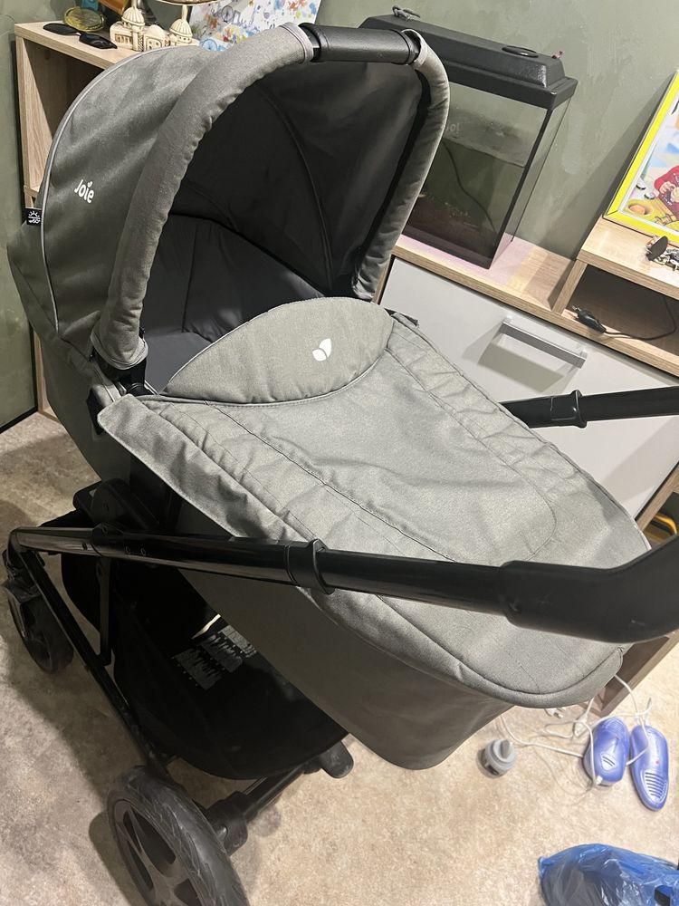 Коляска joie 2в1