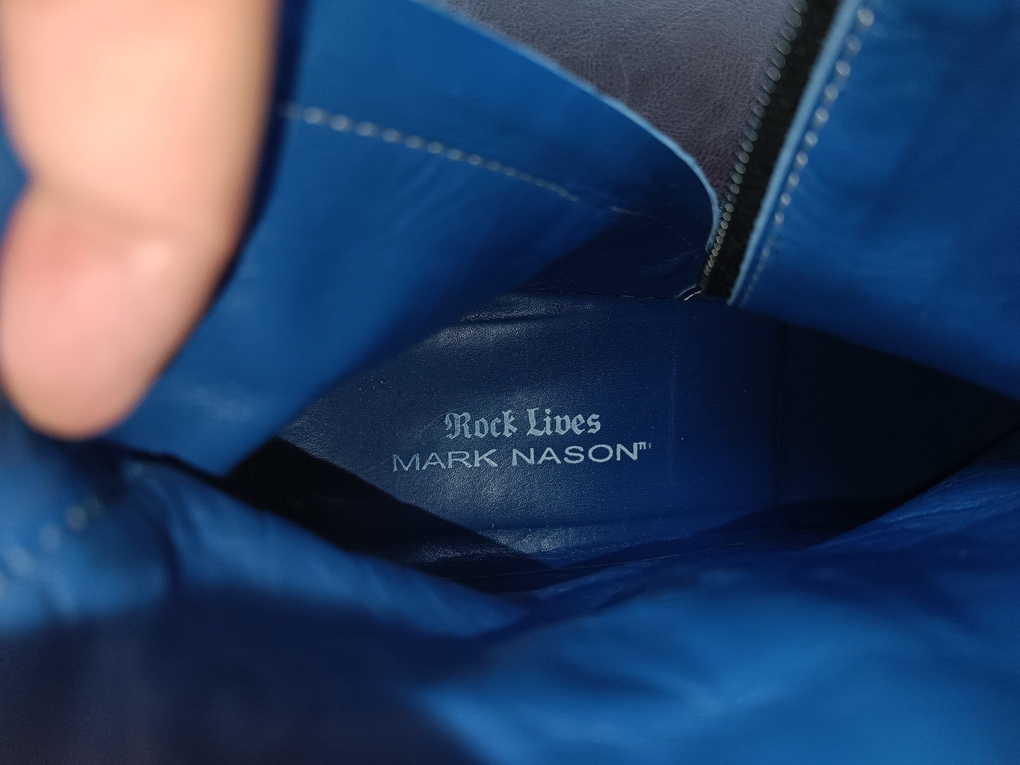 Боти Mark Nason Rock Lives