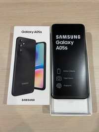 Samsung  4/128 gb