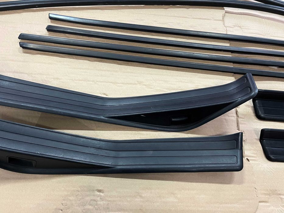 Shadowline лайсни за BMW E46 Седан