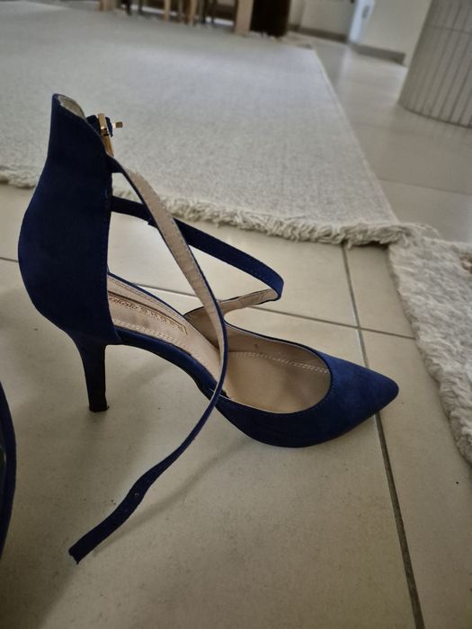 Pantofi drăguți buffalo