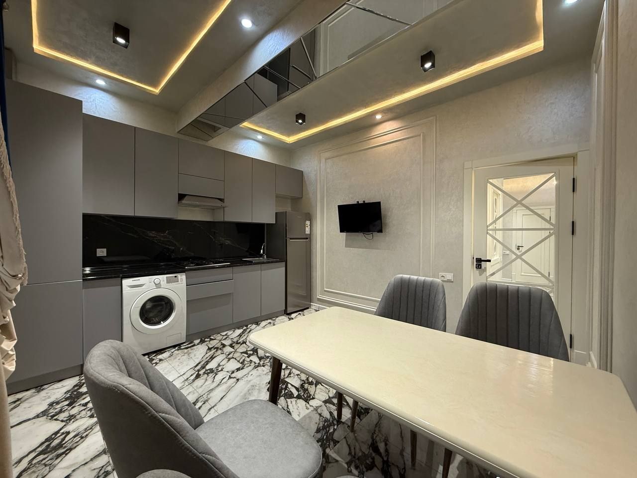 Продаётся 85м2 3х комнатная новостройка на 1-этаж Согдиана Family park