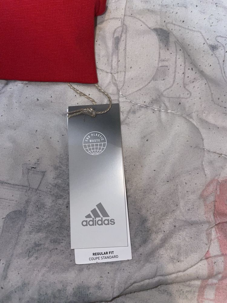 Trening adidas.