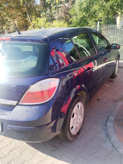 Opel Astra H ,motor 1.9 an de fabricație 2006
