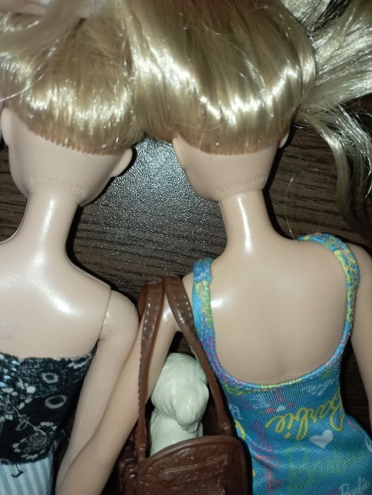 Оригинални кукли Барби