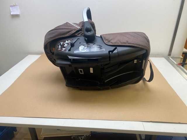 Детско столче за автомобил