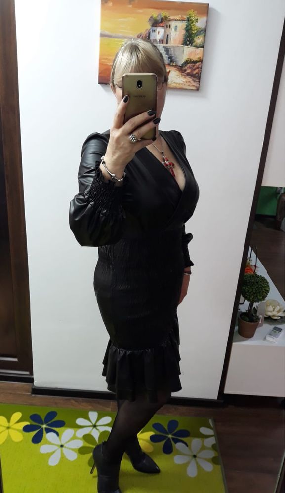 Rochie BSB Collection L, nouă, imitatie de piele