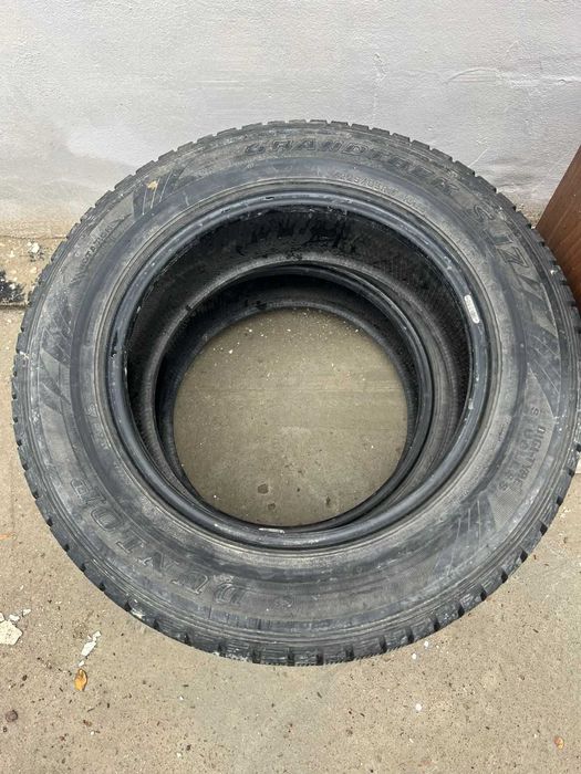 Продам шины R17 зимние