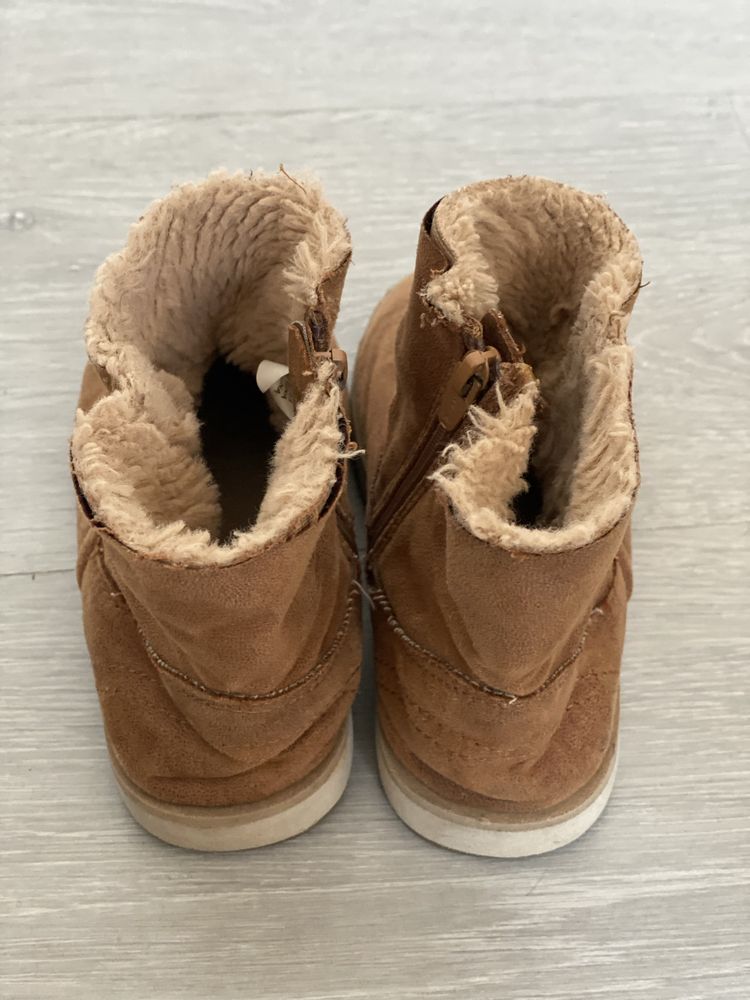 Ghetute imblanite, Zara, 25