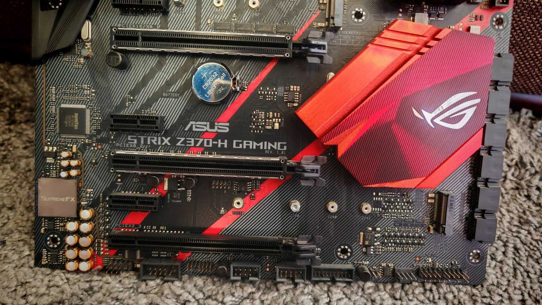 ASUS ROG STRIX Z370-H + Intel Core i5-8400 шестядрен + 16GB РАМ